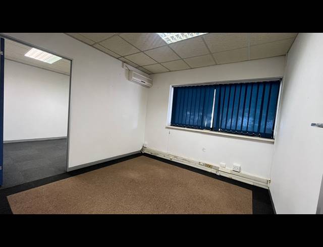 72M² OFFICE TO LET IN EMPANGENI CENTRAL